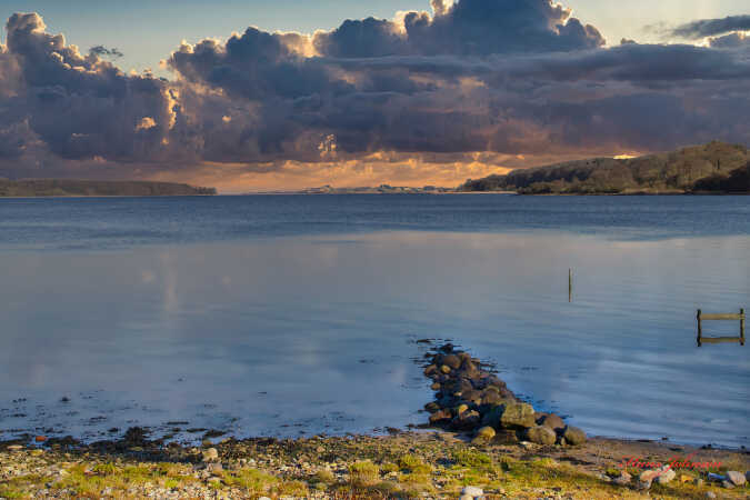 et kik ud fra Kalvø